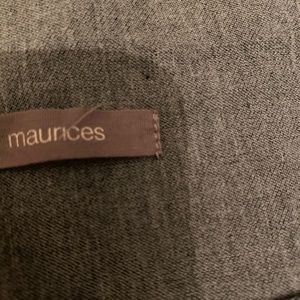 Maurice’s XXL short gray trouser